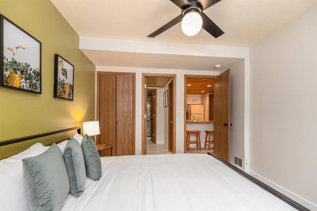 Peaceful 2-Bedroom Townhome Retreat W/Wooded View Galena Dış mekan fotoğraf